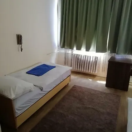Indohaz Kishotel *