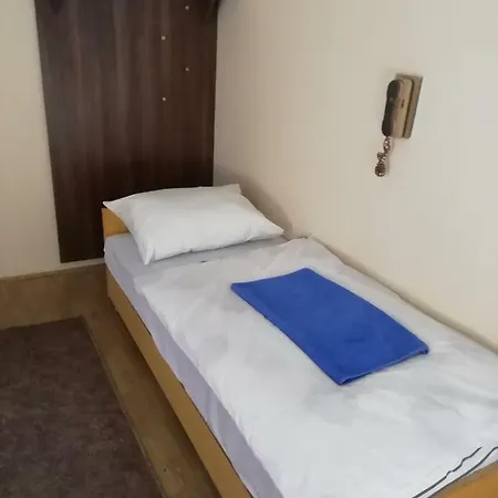 Indohaz Kishotel Πετς